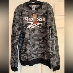 NEW With Tags Men’s Black Camo Reebok Sweatshirt Size Medium Camouflage